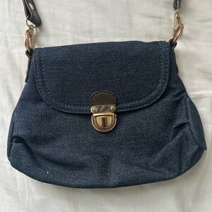 Stylish Navy Blue Crossbody Bag